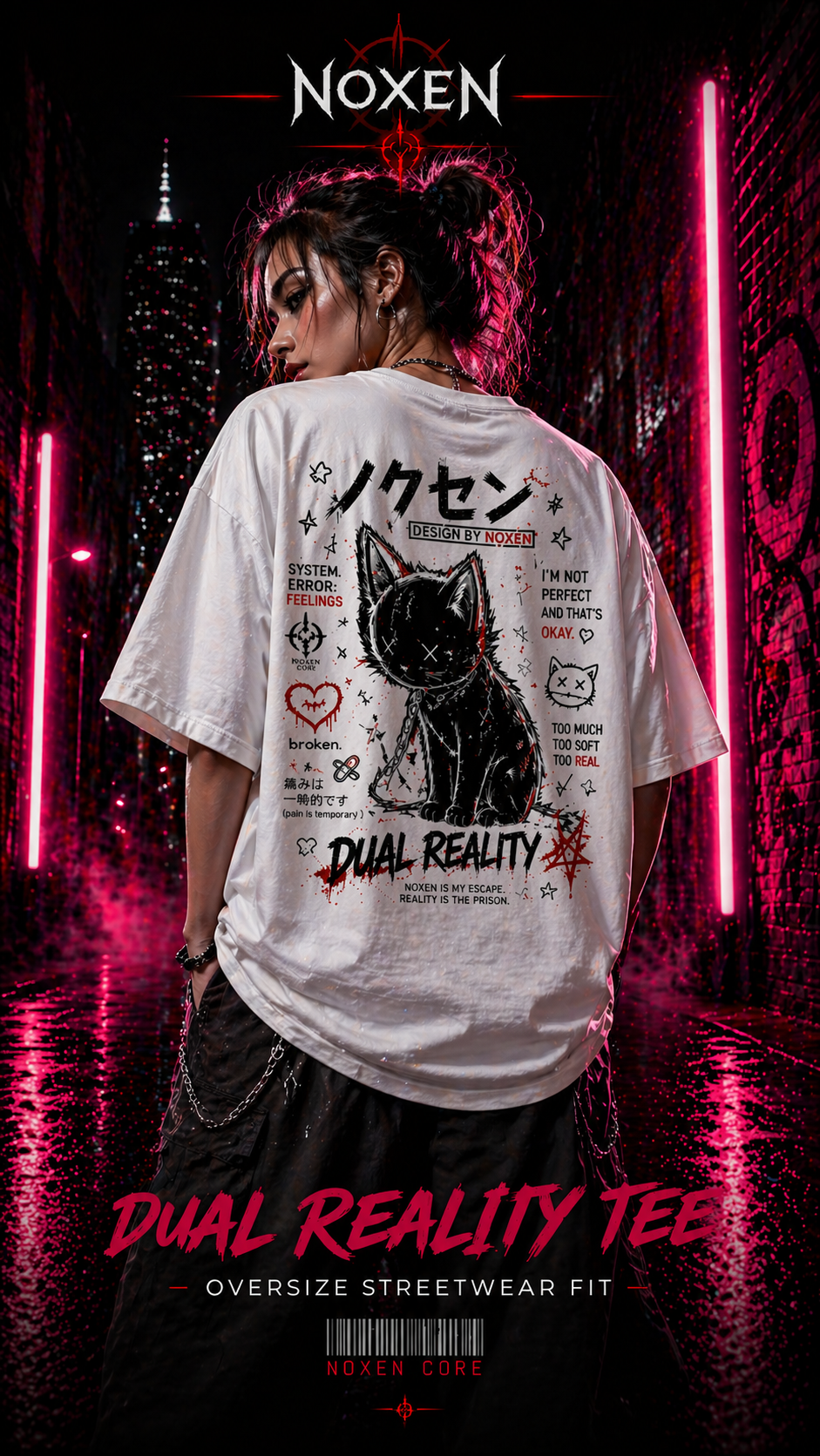 NOXEN Dual Reality T-Shirt bei Frau in weißer Ausführung mit großem Frontprint und Urban Streetwear-Look. 